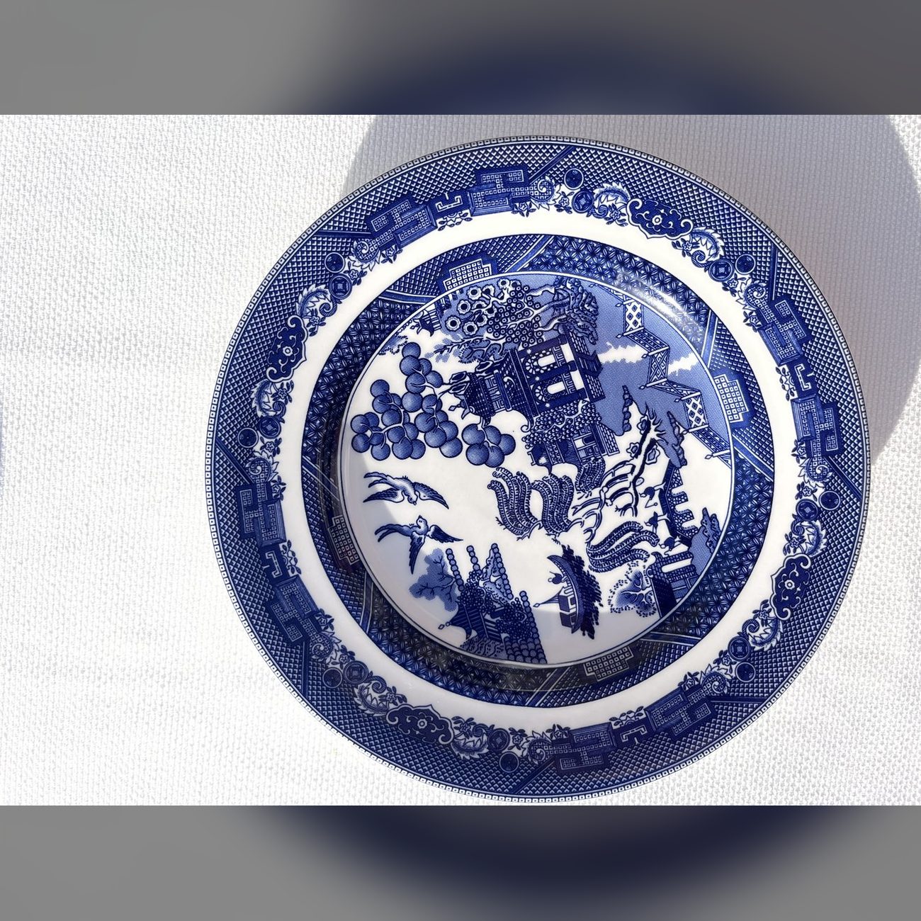 Foto real cenital de los platos blue willow